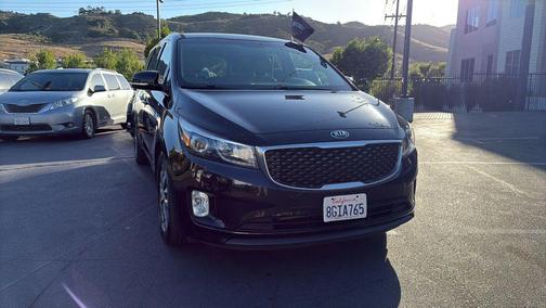 Aurora Black 2018 Kia Sedona SX