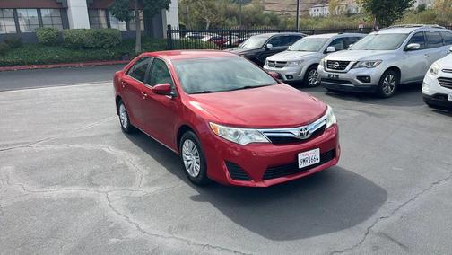 2014 Toyota Camry Hybrid LE