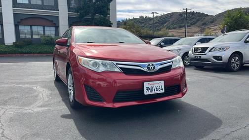 2014 Toyota Camry Hybrid LE