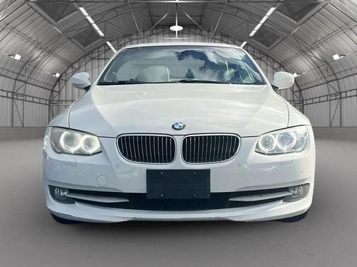 2013 BMW 328 328i Convertible 2D