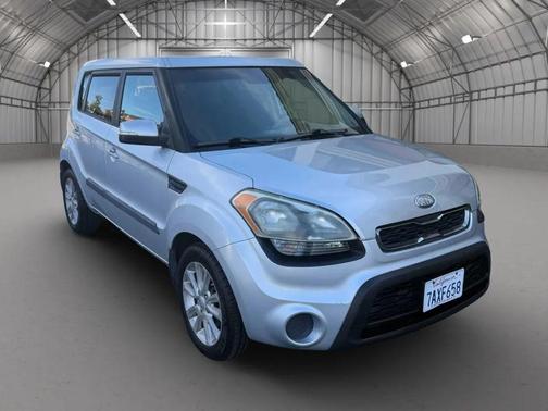 2013 Kia Soul +