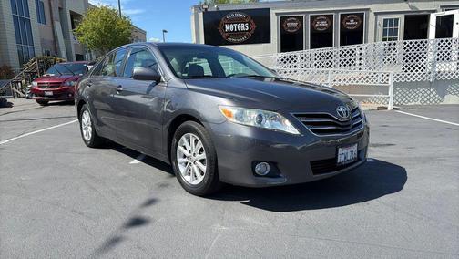 2011 Toyota Camry XLE