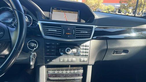 2010 Mercedes-Benz E-Class E 550 Sedan 4D