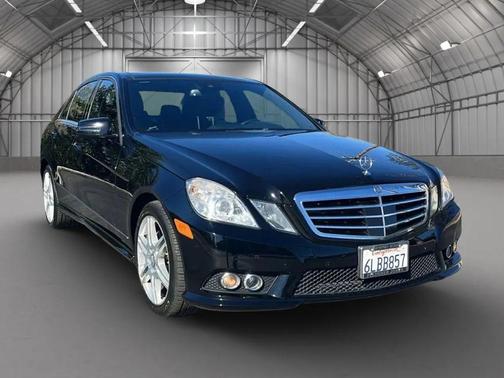 2010 Mercedes-Benz E-Class E 550 Sedan 4D