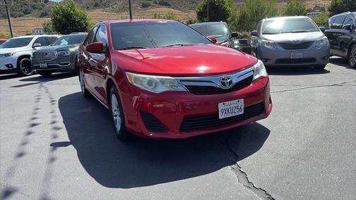 Barcelona Red Metallic 2014 Toyota Camry LE