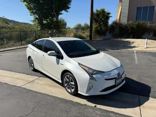 2016 Toyota Prius Two Eco