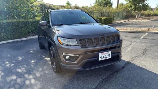 Granite Crystal Metallic Clearcoat 2019 Jeep Compass Latitude