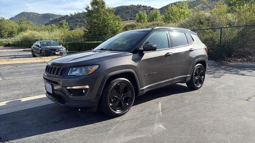 Granite Crystal Metallic Clearcoat 2019 Jeep Compass Latitude