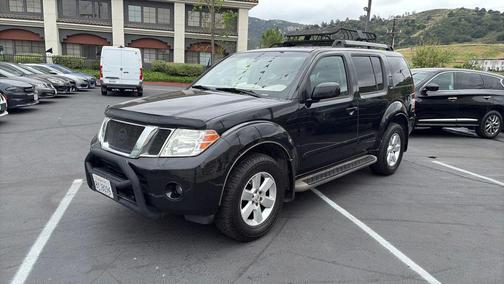 2011 Nissan Pathfinder SV