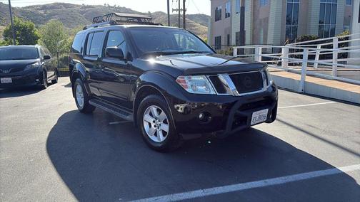 Black 2011 Nissan Pathfinder SV