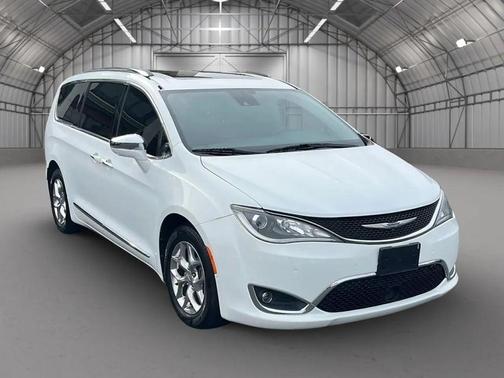 2019 Chrysler Pacifica Limited