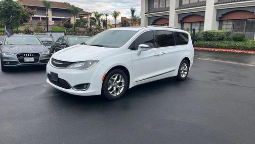 2019 Chrysler Pacifica Limited