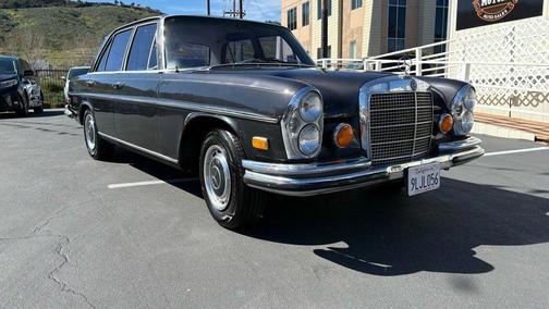 1968 Mercedes-Benz 280SE Base