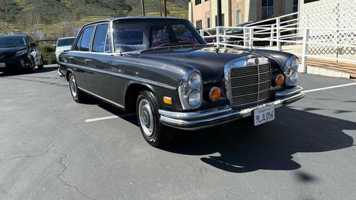 1968 Mercedes-Benz 280SE Base