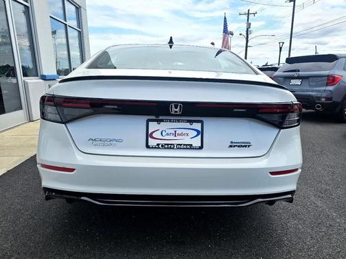 2024 Honda Accord Hybrid Base
