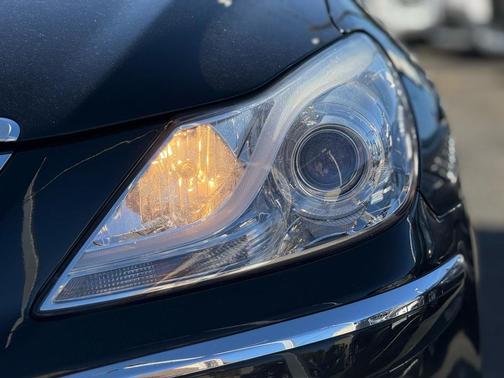 2012 Hyundai Genesis 4.6