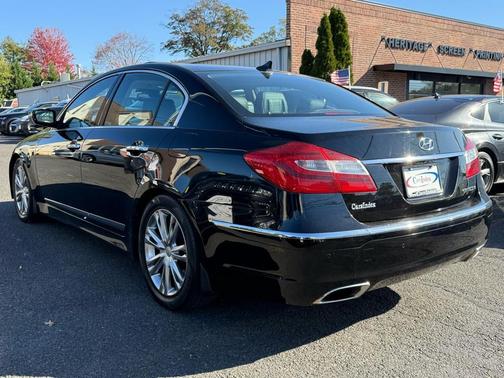 2012 Hyundai Genesis 4.6