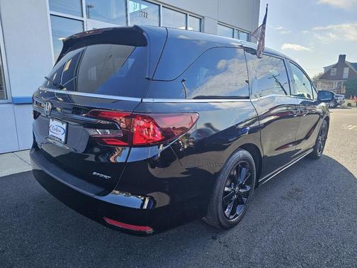 2023 Honda Odyssey Sport