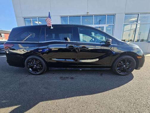 2023 Honda Odyssey Sport