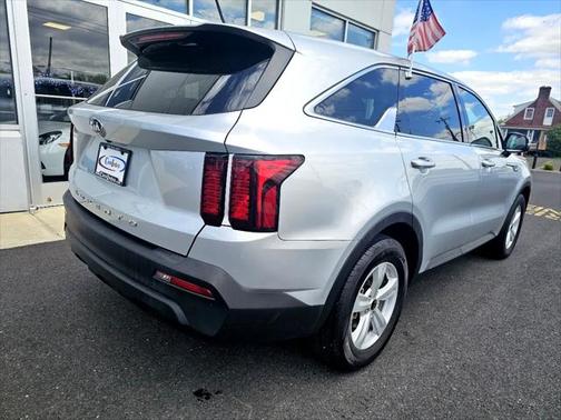2021 Kia Sorento LX