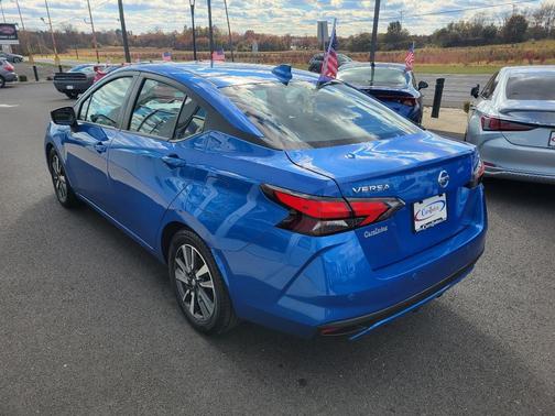 2021 Nissan Versa 1.6 SV
