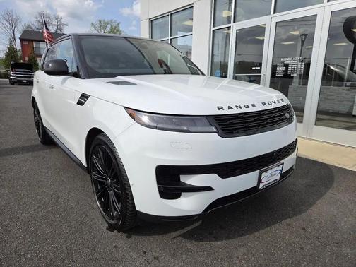 WHITE 2024 Land Rover Range Rover Sport SE