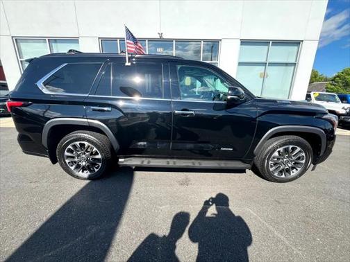 2023 Toyota Sequoia Limited