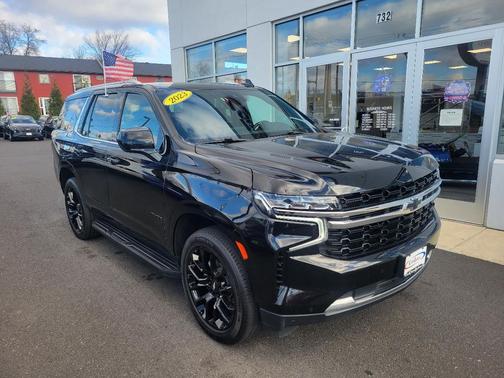 2023 Chevrolet Tahoe LS