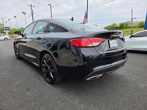 Black Clearcoat 2015 Chrysler 200 S