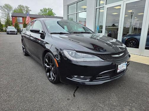 Black Clearcoat 2015 Chrysler 200 S