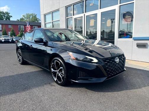2023 Nissan Altima 2.5 SR