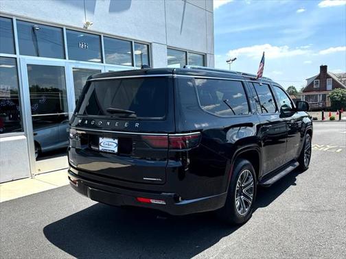 2023 Jeep Wagoneer L Series II 4x4
