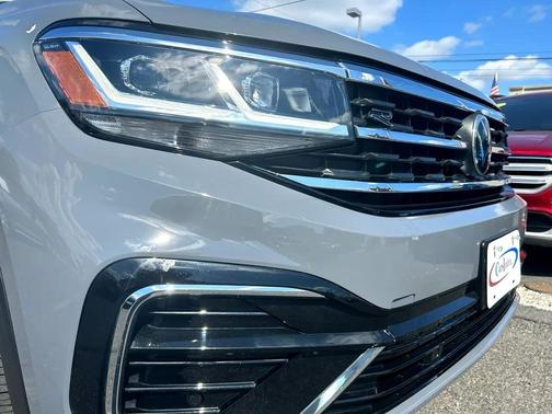 2022 Volkswagen Atlas Cross Sport 2.0T SEL