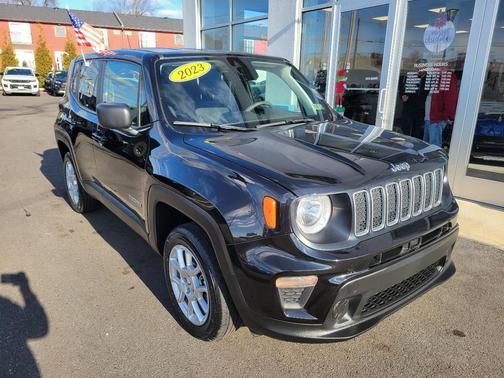 2023 Jeep Renegade Latitude