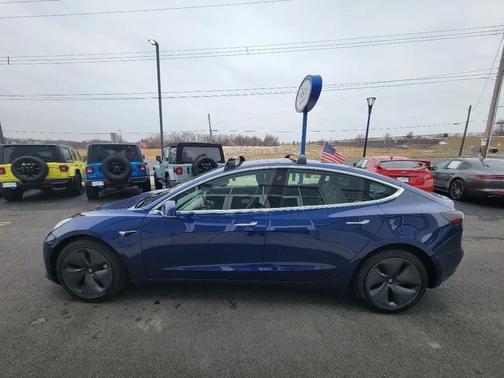 2020 Tesla Model 3 Standard Range Plus