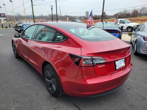 2022 Tesla Model 3 Standard Range
