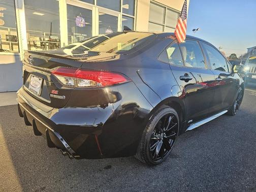 2024 Toyota Corolla Hybrid SE