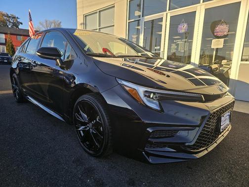 2024 Toyota Corolla Hybrid SE