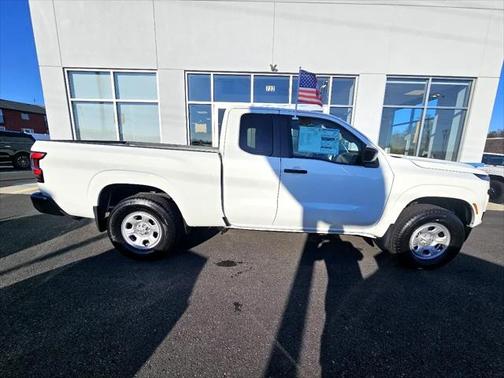 2025 Nissan Frontier S
