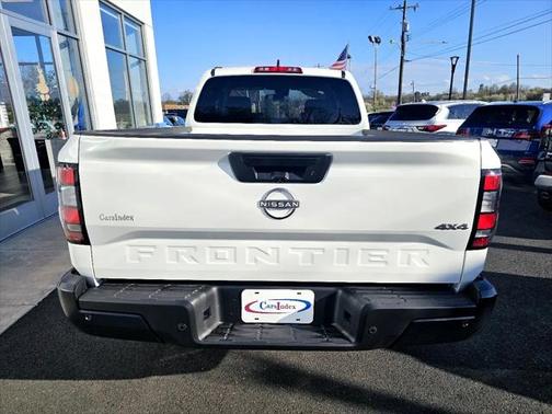 2025 Nissan Frontier S