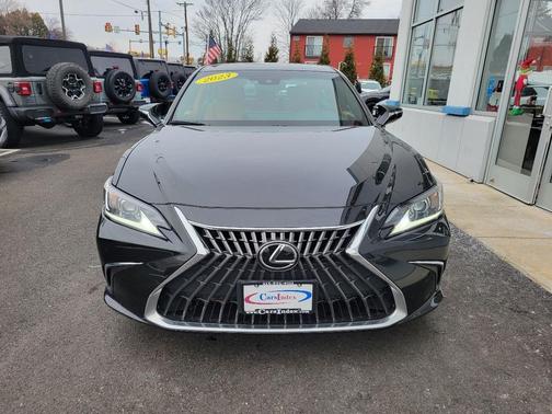 2023 Lexus ES 250 Base