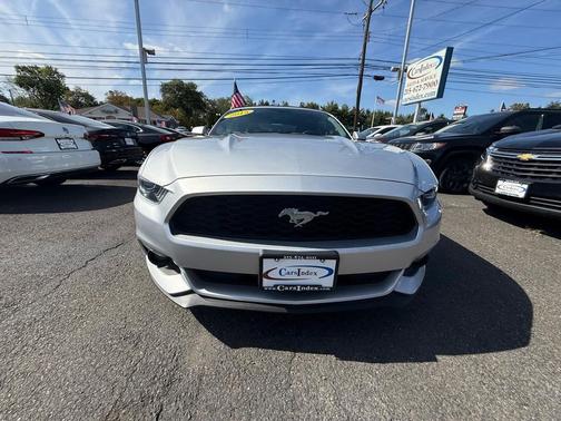 2015 Ford Mustang V6