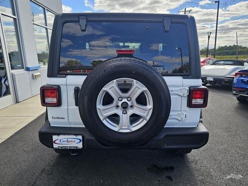 2022 Jeep Wrangler Sport S