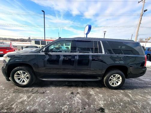 2019 Chevrolet Suburban LT