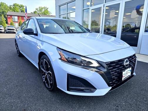 2023 Nissan Altima 2.5 SR