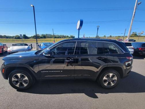 2023 Jeep Grand Cherokee 4xe Base