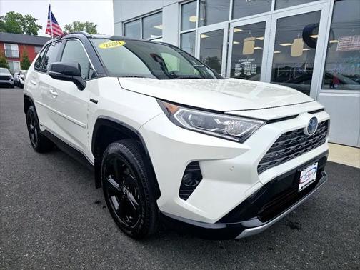 2020 Toyota RAV4 Hybrid XSE