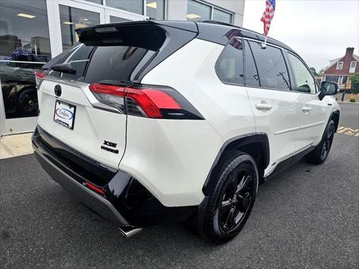 2020 Toyota RAV4 Hybrid XSE