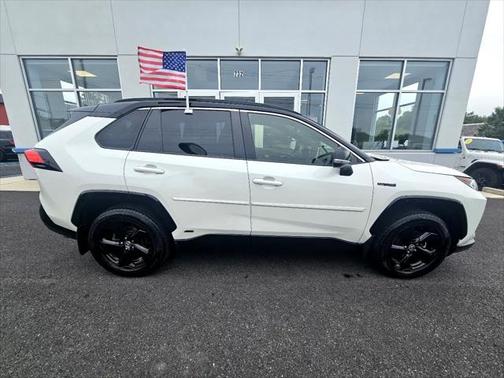 2020 Toyota RAV4 Hybrid XSE