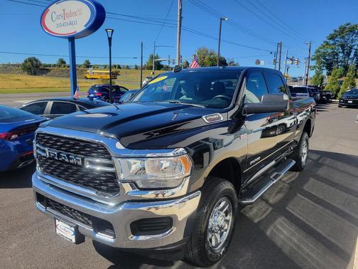 2022 RAM 2500 Big Horn Crew Cab 4x4 6'4' Box